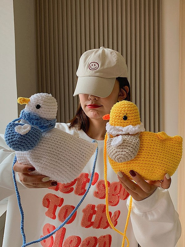 The Ririzz™ “Little Duck” Knit Mini Bag – Your Go-To Phone & Lipstick Crossbody